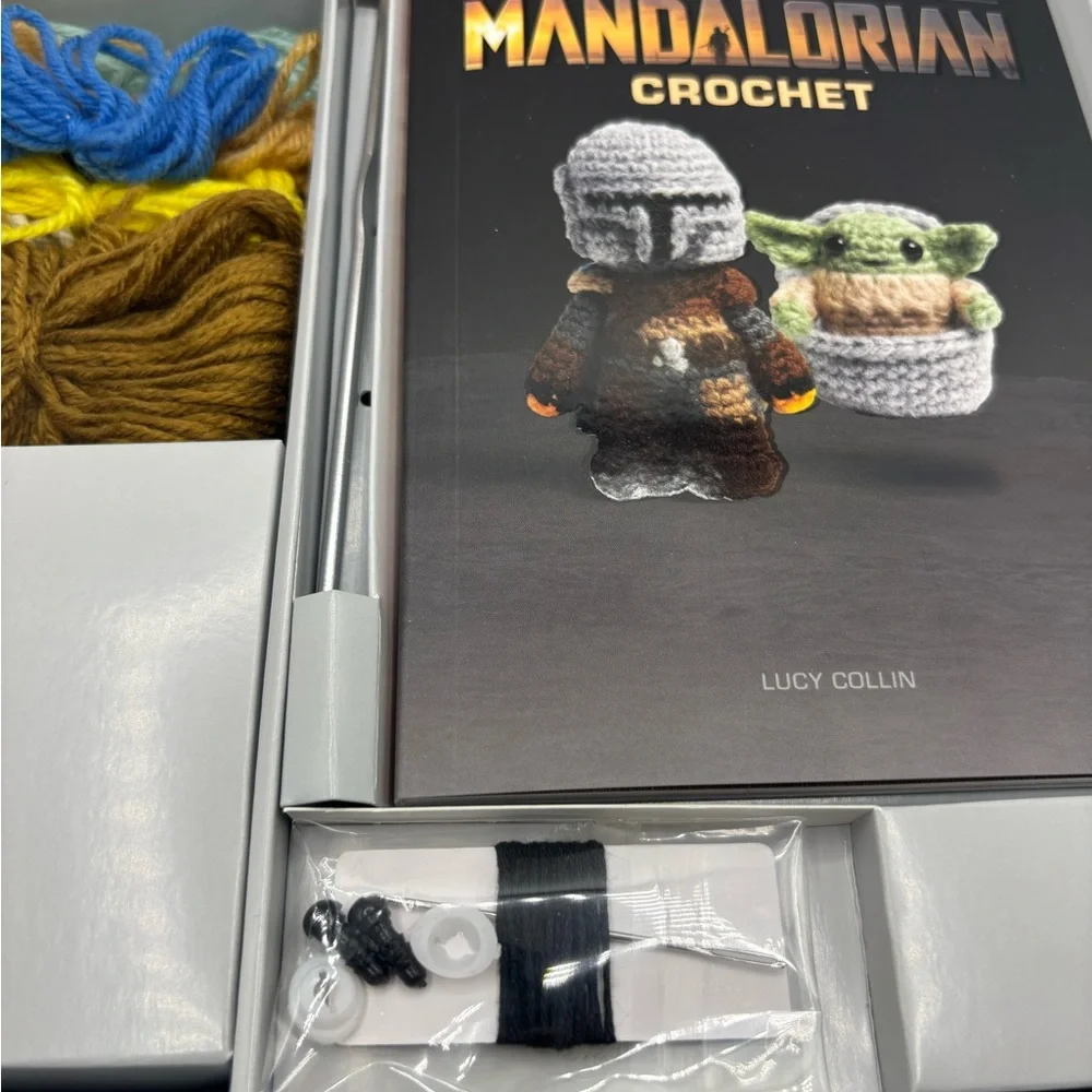 Disney Star Wars Mandalorian Crochet Set - Black, Green, Brown